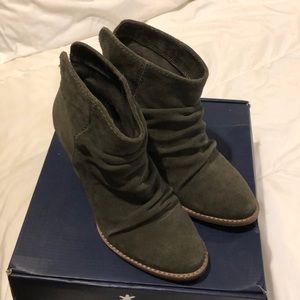 splendid booties size 6